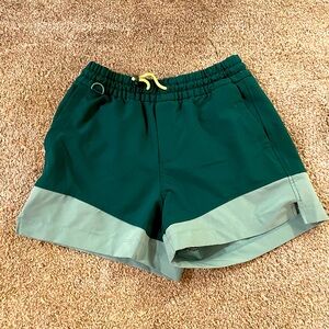 Old Navy Colorblock Stretchtech Waterproof Shorts - Size Small